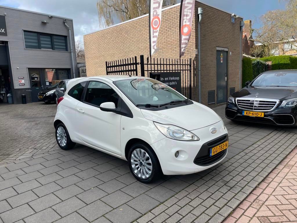 Ford Ka 1.2 Titanium Airco NAP APK, Voorwielaandrijving, Gebruikt, 1242 cc, 4 cilinders