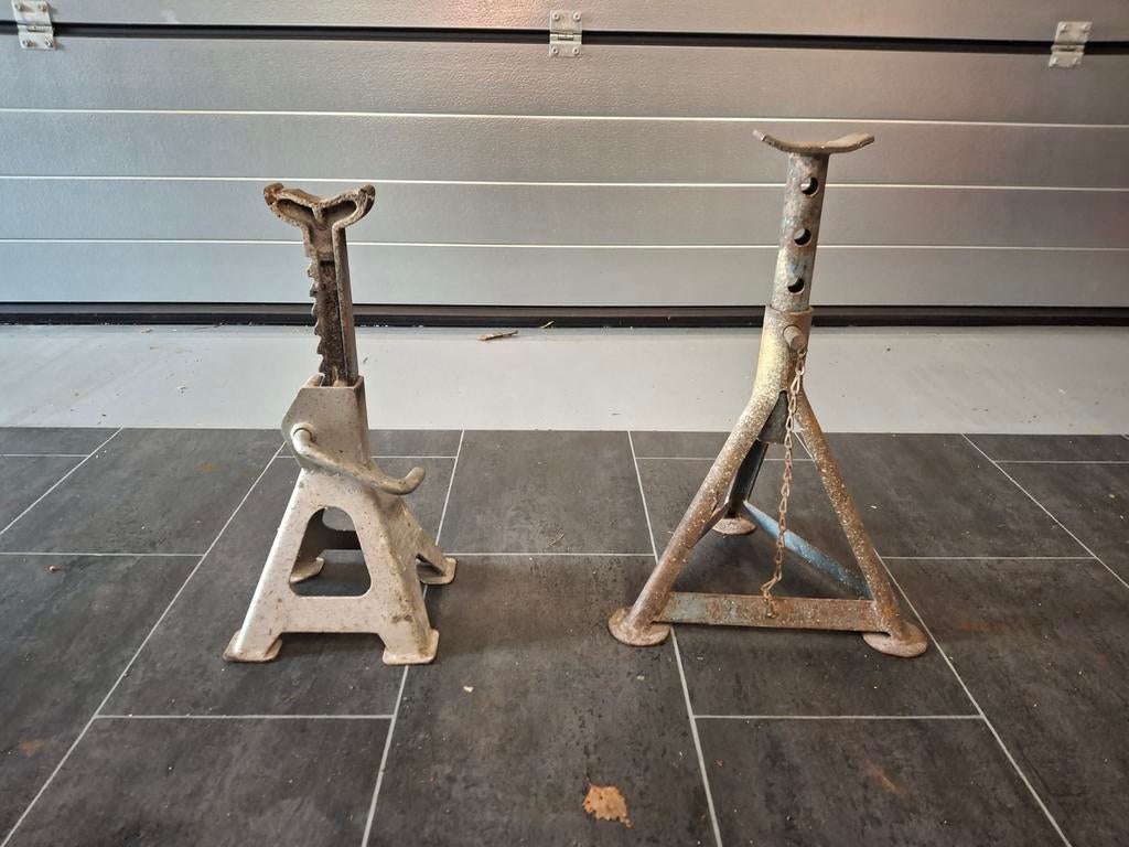 Assteunen, Ophalen of Verzenden