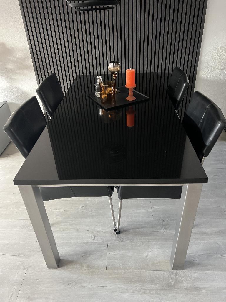 Zwart granieten tafel met leren stoelen, Huis en Inrichting, Tafels | Eettafels, Gebruikt, 50 tot 100 cm, 150 tot 200 cm, Vier personen