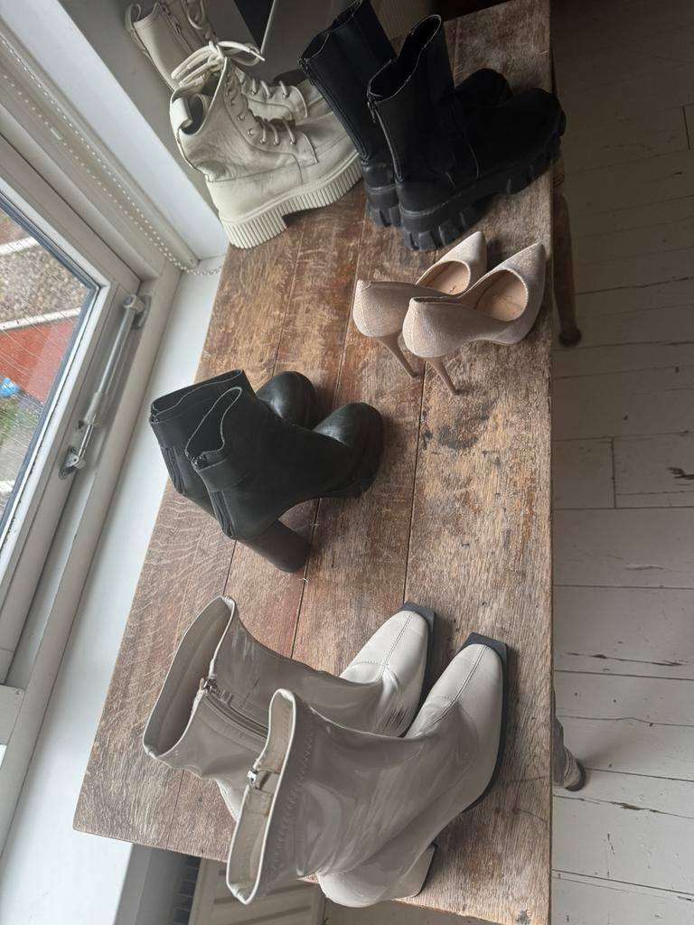 Allerlei schoenen, Kleding | Dames, Schoenen, Zwart, Overige typen, Ophalen of Verzenden, Zo goed als nieuw