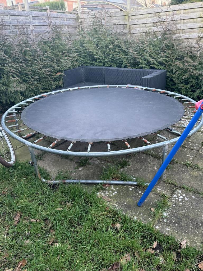Trampoline gratis op te halen in Rheden, Ophalen, Gebruikt