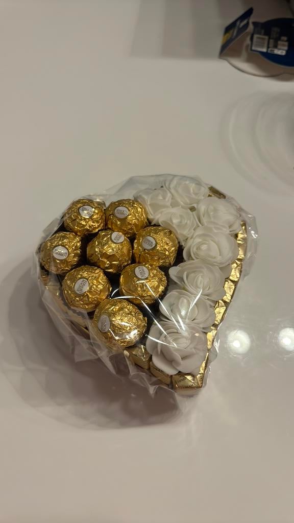 Kleine chocolade hartjes, Ophalen of Verzenden, Nieuw, Taarten, Overige typen