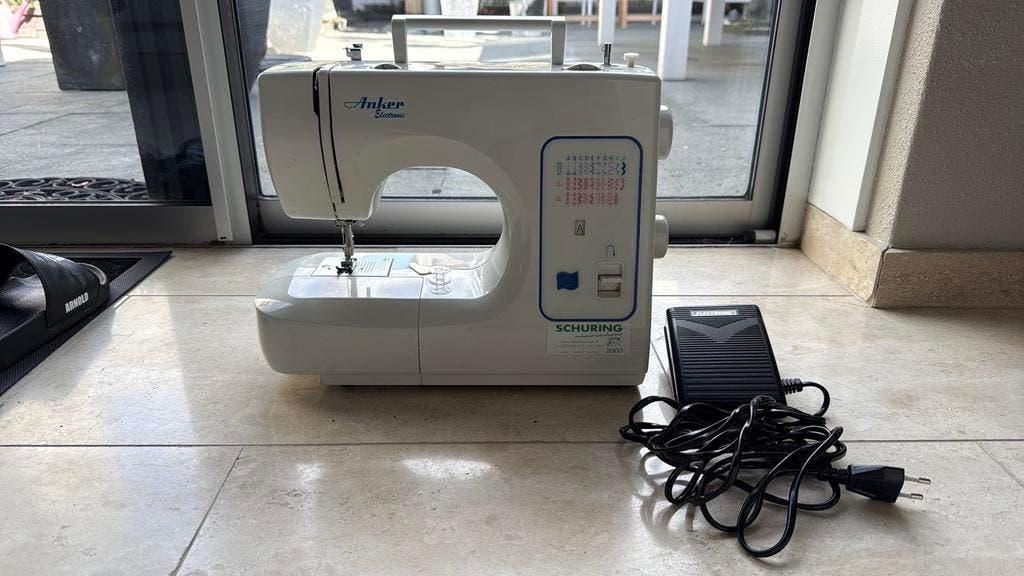 Anker Electronic naaimachine, Antiek en Kunst, Ophalen
