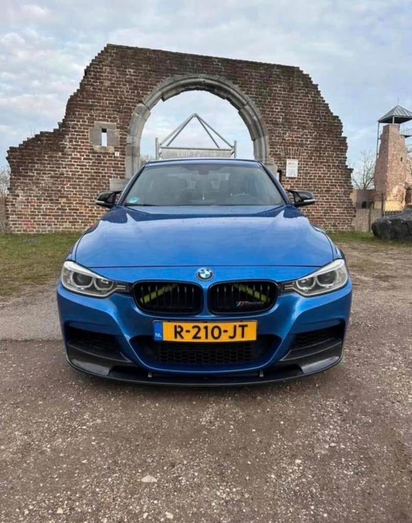 BMW 328i xdrive upgrade edition & m pakket, Auto's, BMW, Particulier, 3-Serie, Benzine, Sedan, Automaat, Geïmporteerd, Blauw, Zwart