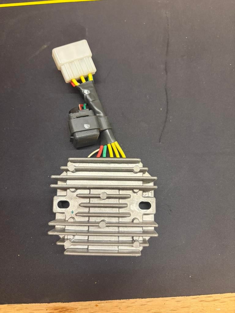 Spanningsregelaar zip iget, Ophalen of Verzenden, Zo goed als nieuw