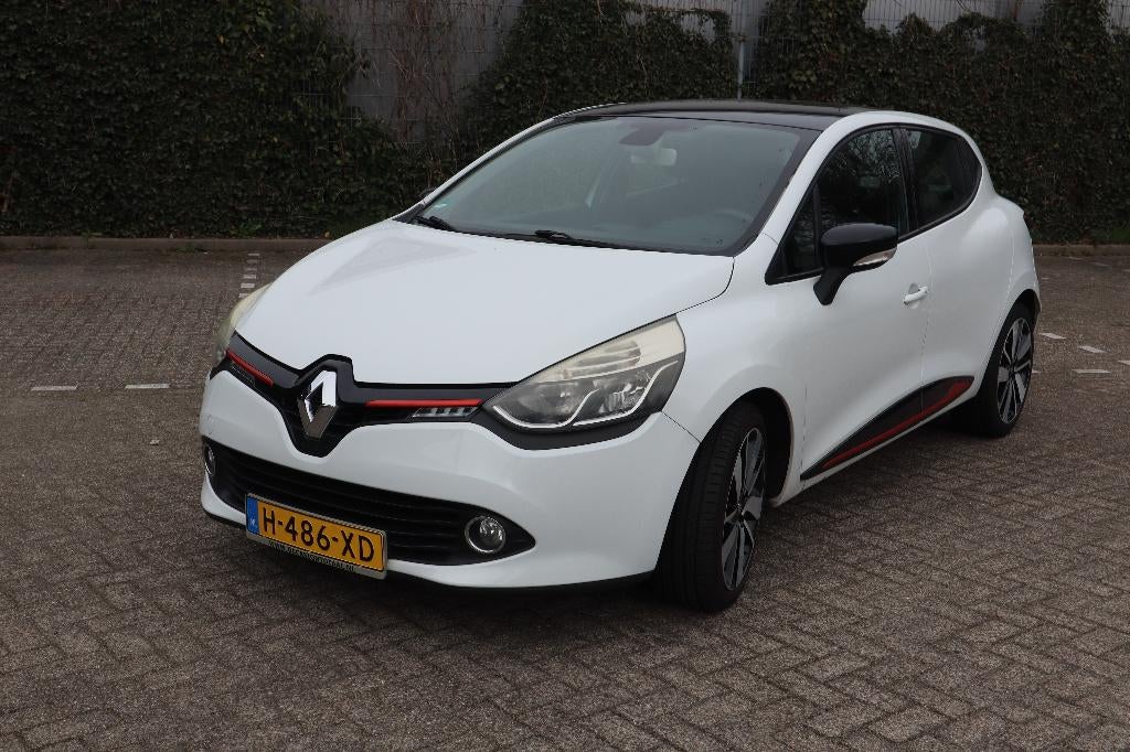 Renault Clio 0.9 TCE 90 5D ECO 2013 Wit, Auto's, Renault, Voorwielaandrijving, Stof, 40 €/maand, Zwart