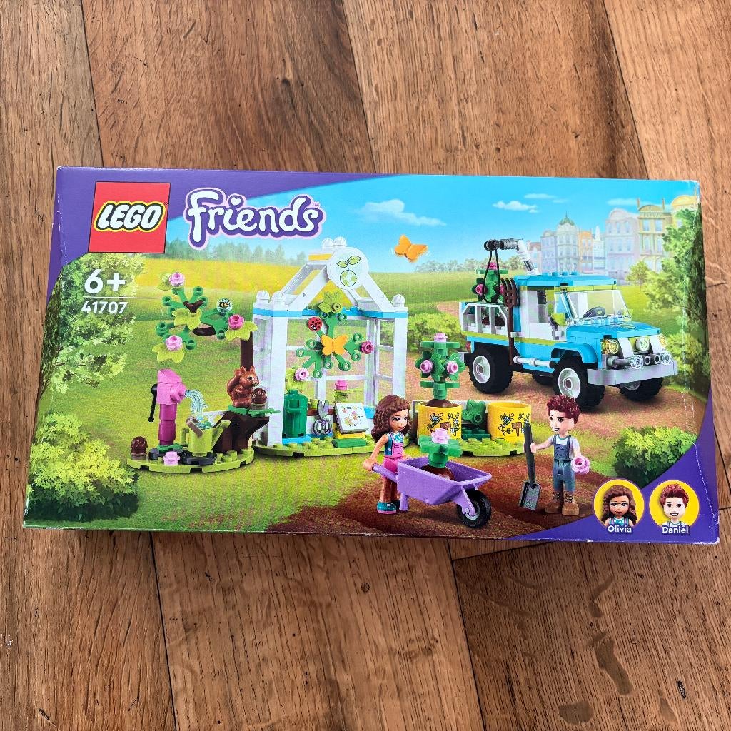 LEGO Friends Tree-Planting Vehicle (41707) new / sealed, Nieuw, Friends, Ophalen of Verzenden, Complete set