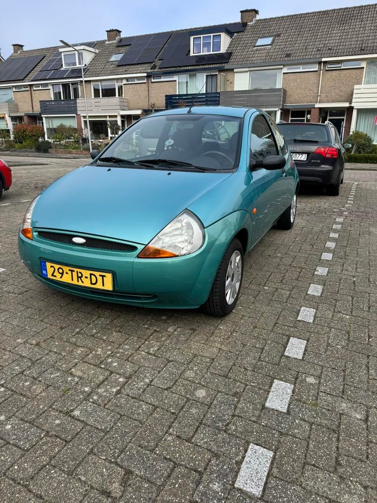Ford Ka 1.3 I 44KW 2006 Groen, Auto's, Ford, Voorwielaandrijving, 1299 cc, Stof, 31 €/maand