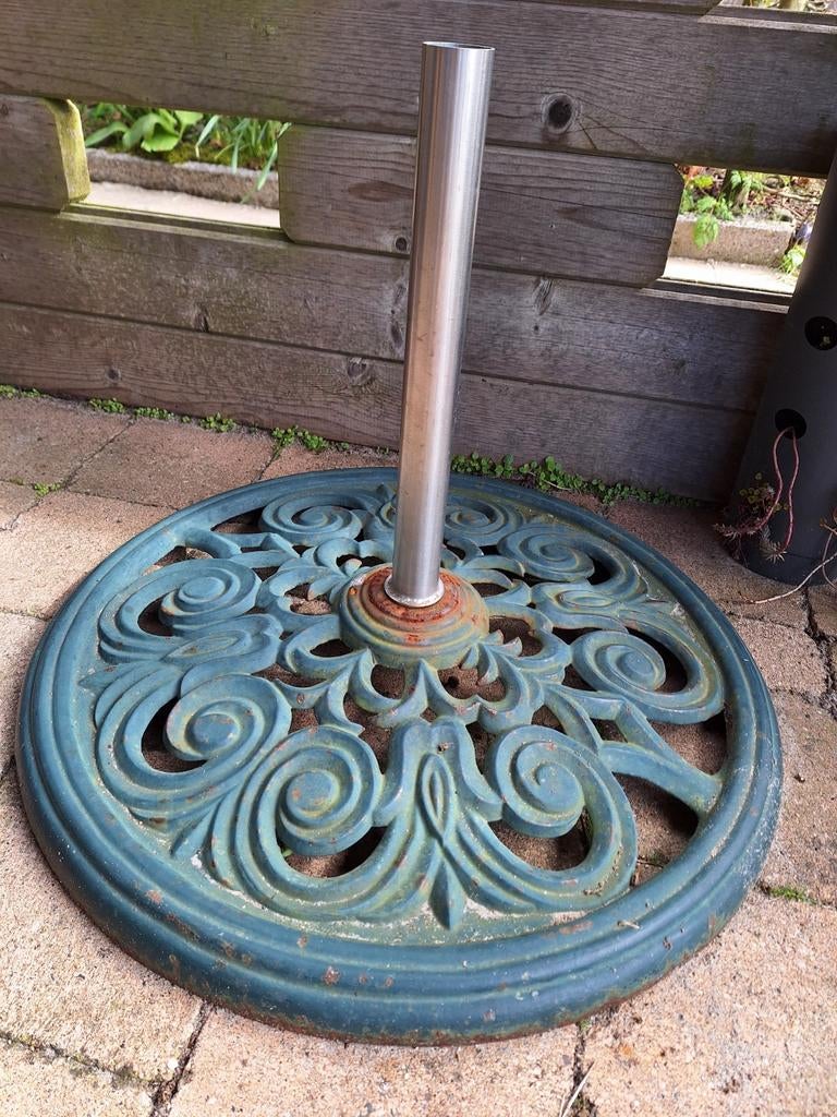 Parasolvoet van gietijzer, Tuin en Terras, Ophalen, Minder dan 1 meter, Parasolvoet