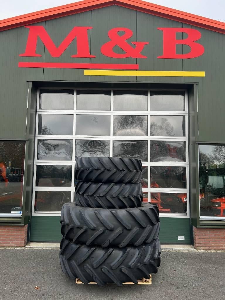 Michelin 520/70R38 420/70R24, Zakelijke goederen, Agrarisch | Onderdelen | Banden, Velgen en Assen