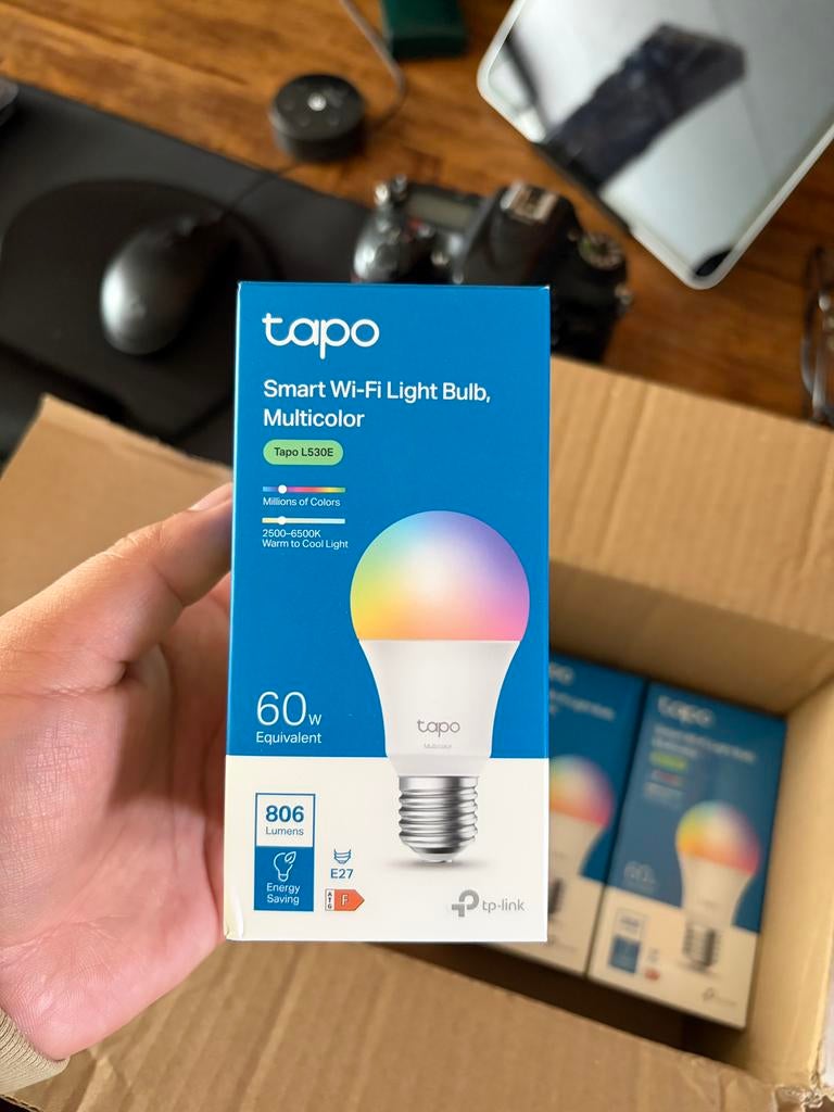 L530E Tapo Smart WiFi lampen (4 st) Multicolor - Nieuwstaat, Led-lamp, Minder dan 30 watt, Zo goed als nieuw, E27 (groot)