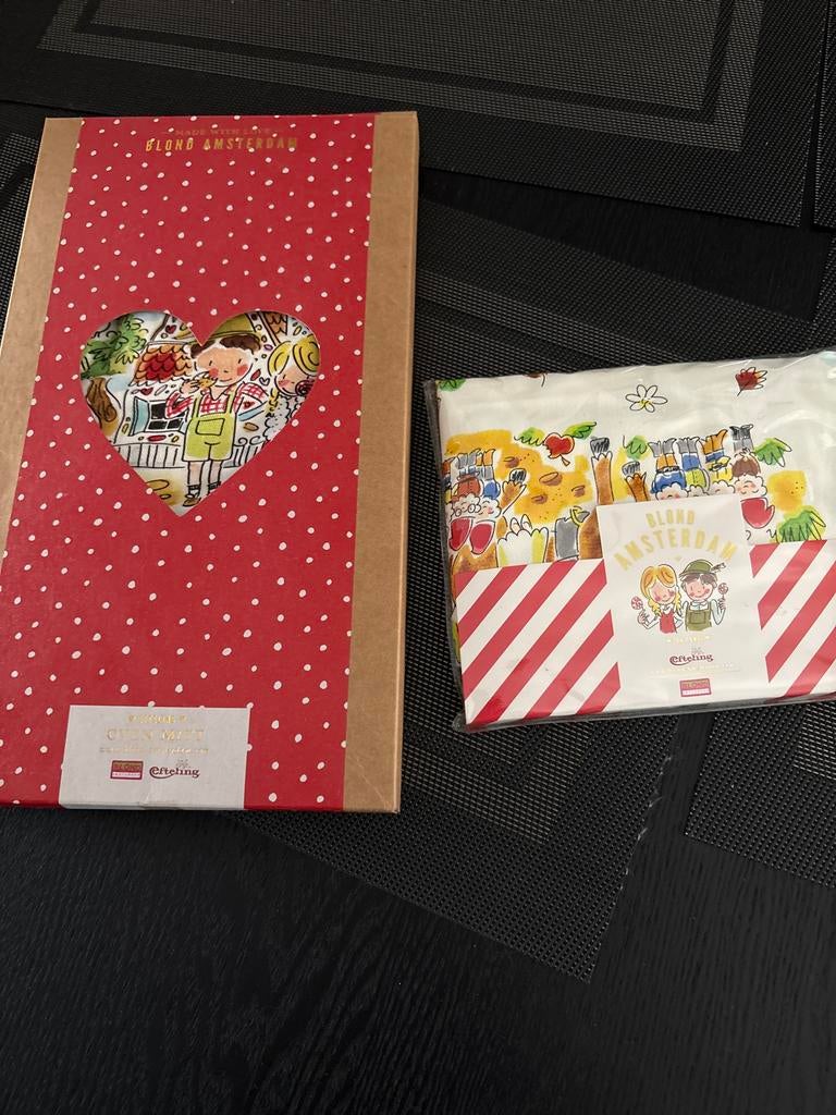 Blond Amsterdam Efteling Ovenwant en Servetten Nieuw, Ophalen, Nieuw, Rood, Overige typen