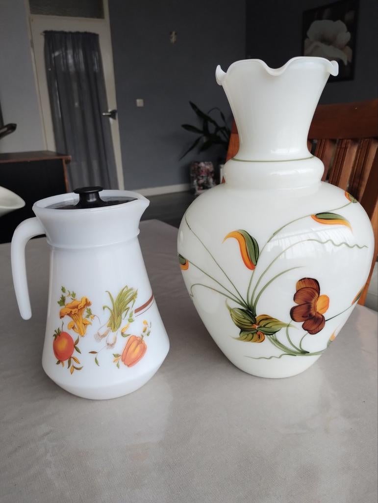 Prachtige vaas Italië,melkglas, opaal, Ophalen of Verzenden