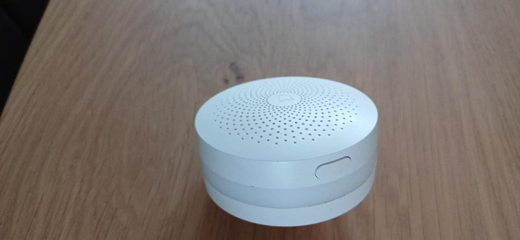 Xiaomi Mi Smart Home Hub (Gateway) – Zigbee 3.0 & Bluetooth, Ophalen of Verzenden, Zo goed als nieuw