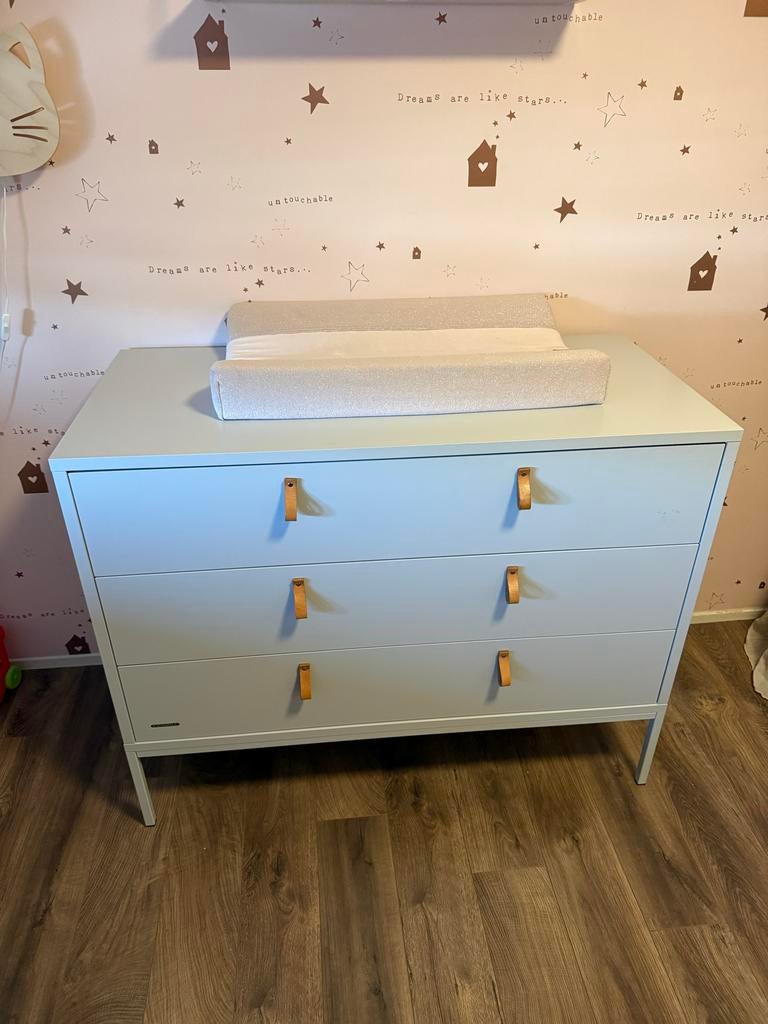 Complete Kinderkamer Kidsmill - Commode, Kast, Ledikant, Ophalen, Zo goed als nieuw, Jongetje of Meisje