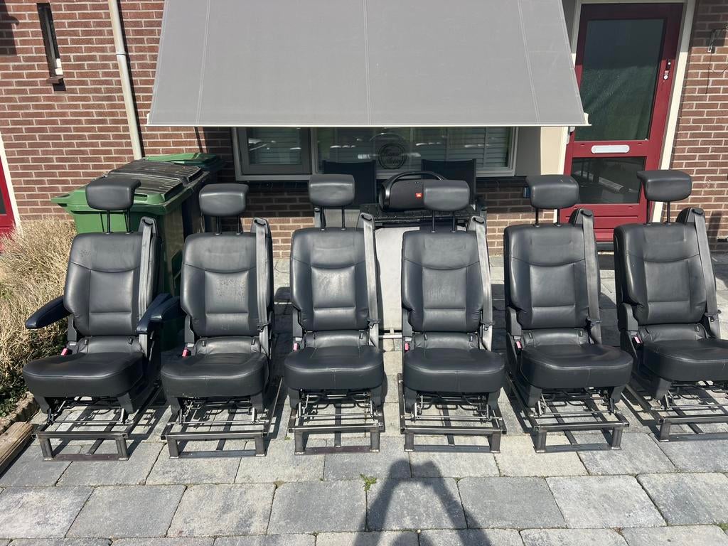 Nog een paar stoelen zwart leer 3p gordel isofix zelfbouw, Ophalen of Verzenden, Gebruikt