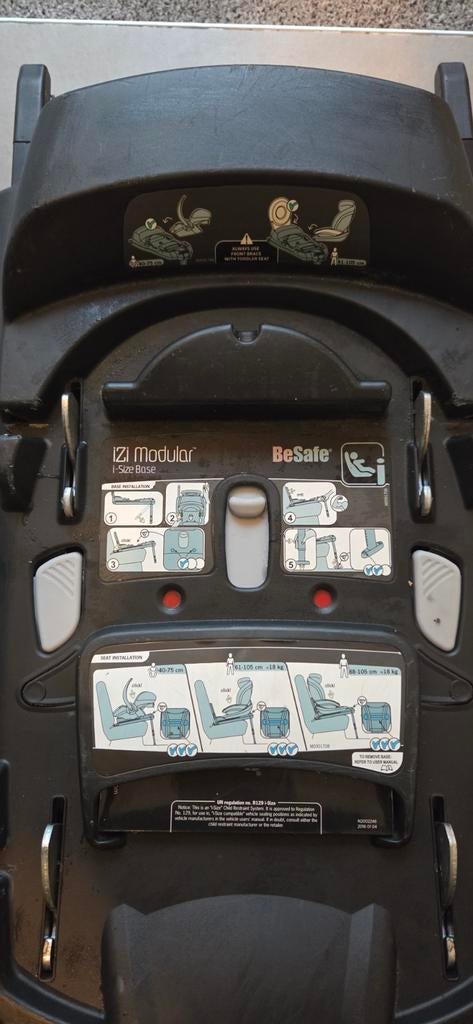 Isofix en autostoeltje Besafe, Kinderen en Baby's, Autostoeltjes, Ophalen of Verzenden, Gebruikt, Overige merken, Isofix