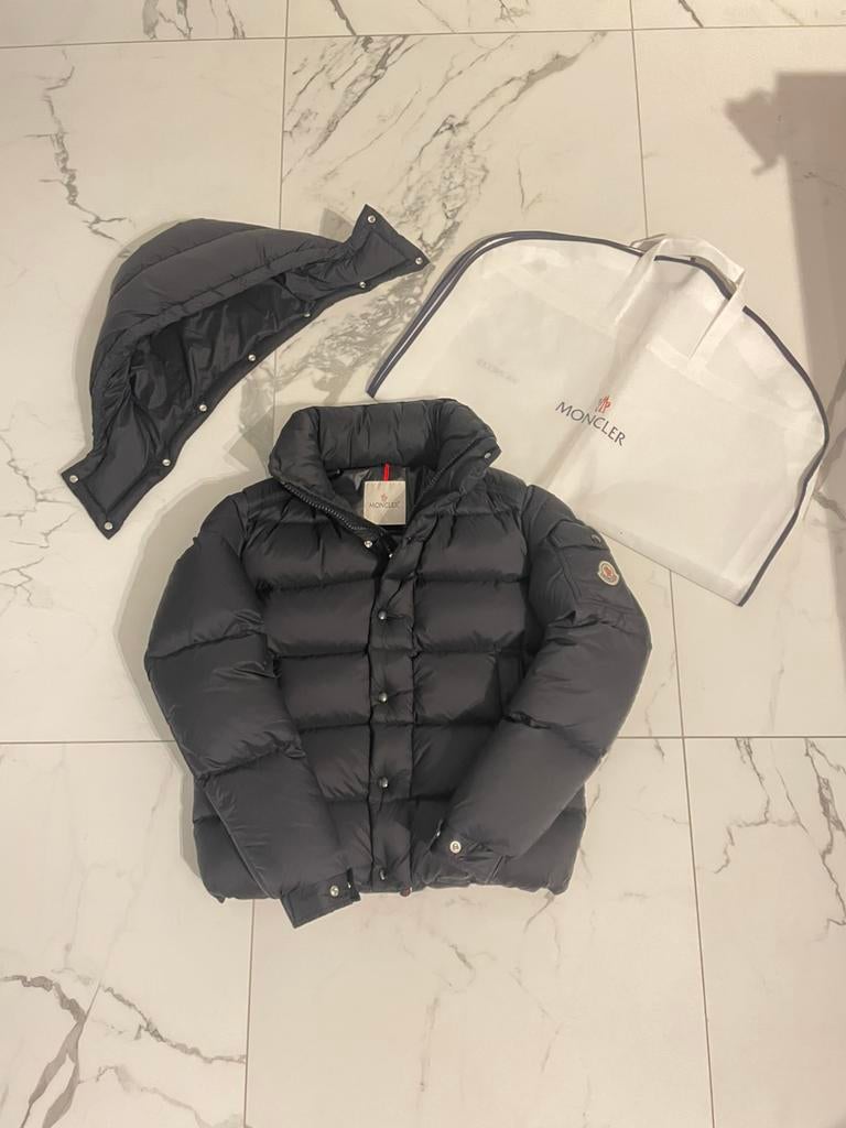 Moncler Vezere Donsjas – Maat 1 (S), Kleding | Heren, Jassen | Winter, Nieuw, Zwart, Ophalen of Verzenden