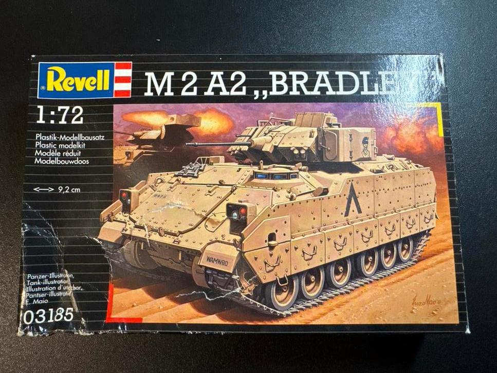 Revell M2 A2 'BRADLEY' 1:72 Modelbouwdoos, Revell, Nieuw, Ophalen of Verzenden, Tank