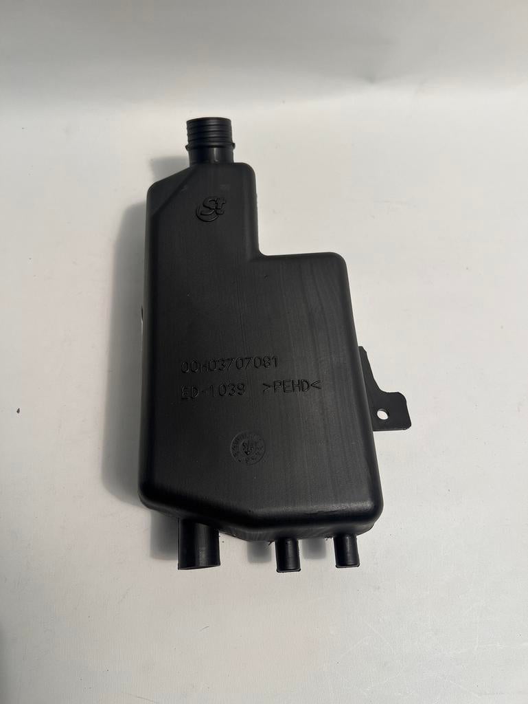 Olie tank Derbi DRD PRO, Piaggio, Nieuw, Ophalen of Verzenden, Piaggio