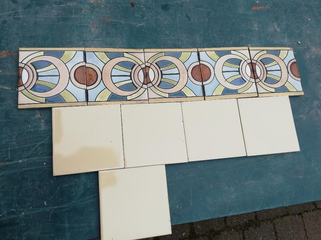 13+1 unieke art deco randtegels Maison Helman Bruxelles, Ophalen