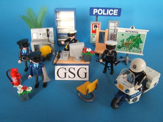 Politiebureau nr. 4192-02, Kinderen en Baby's, Speelgoed | Playmobil, Ophalen of Verzenden, Zo goed als nieuw