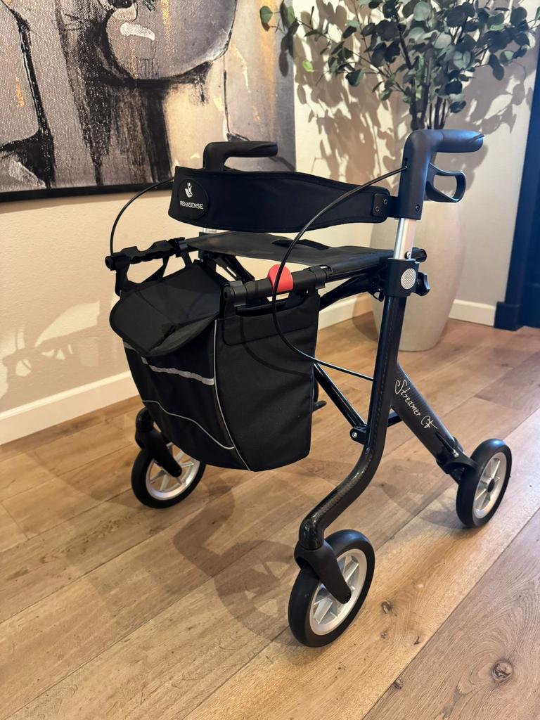 Rollator carbon fiber nieuw!, Ophalen of Verzenden, Zo goed als nieuw