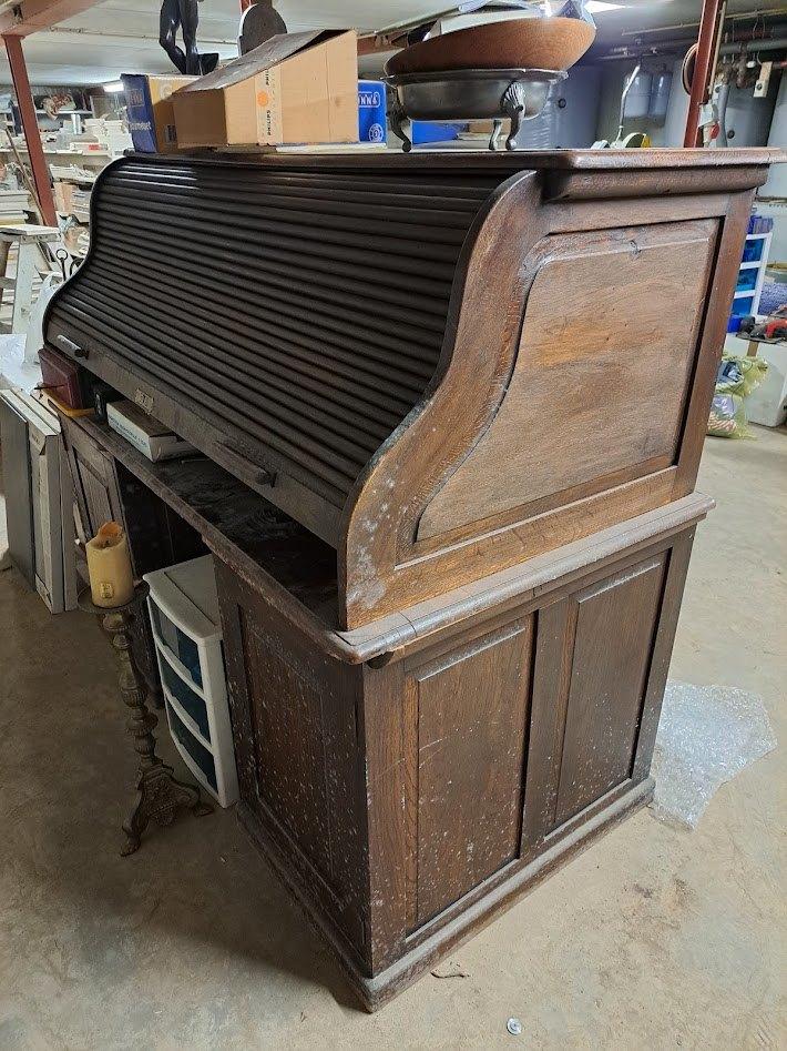 Antiek bureau, Ophalen