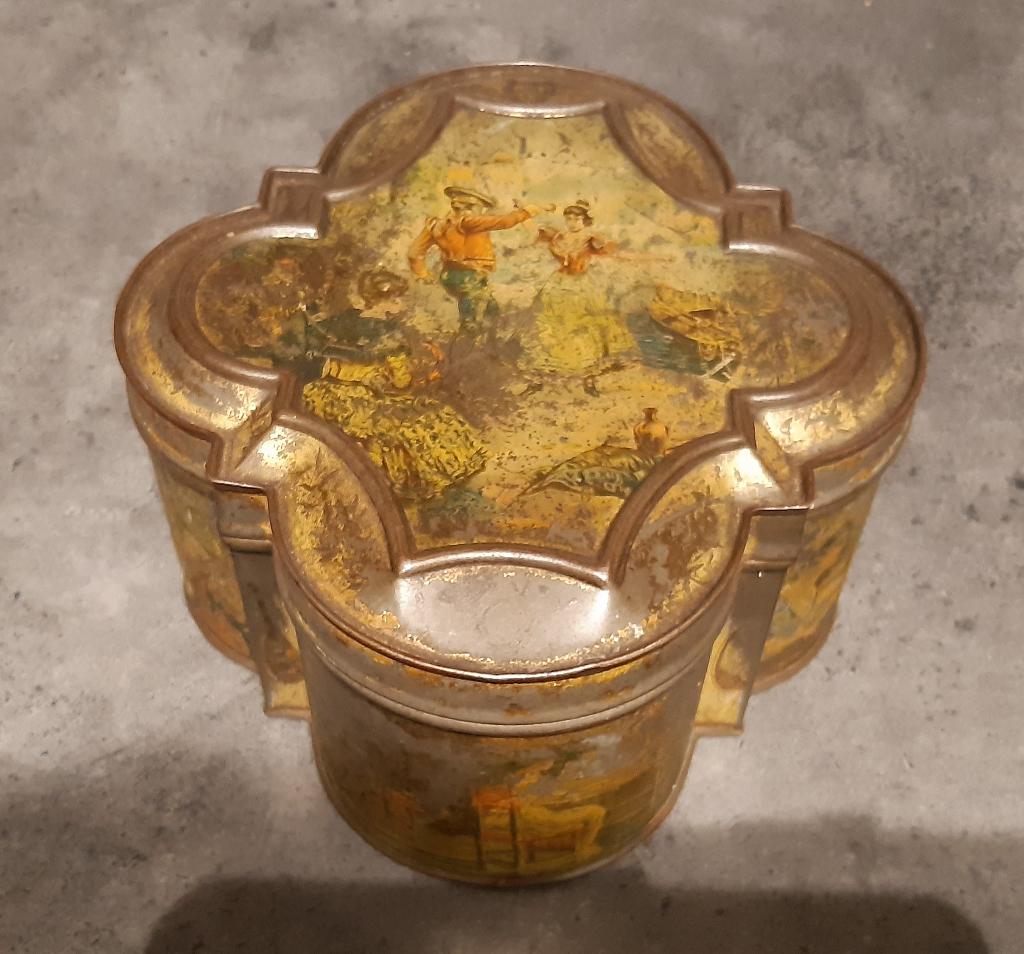 Huntley & Palmers, biscuitblik Harmony uit 1893, Verzamelen, Blikken, Ophalen of Verzenden, Gebruikt, Koek(jes), Overige merken