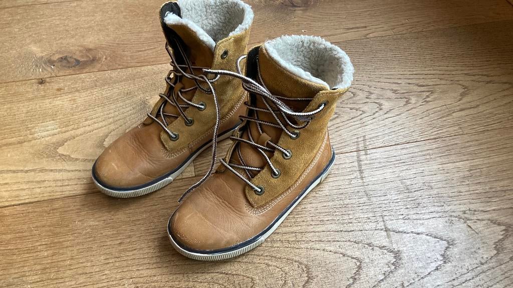 Timberland schoenen maat 30, Kinderen en Baby's, Ophalen, Zo goed als nieuw, Schoenen