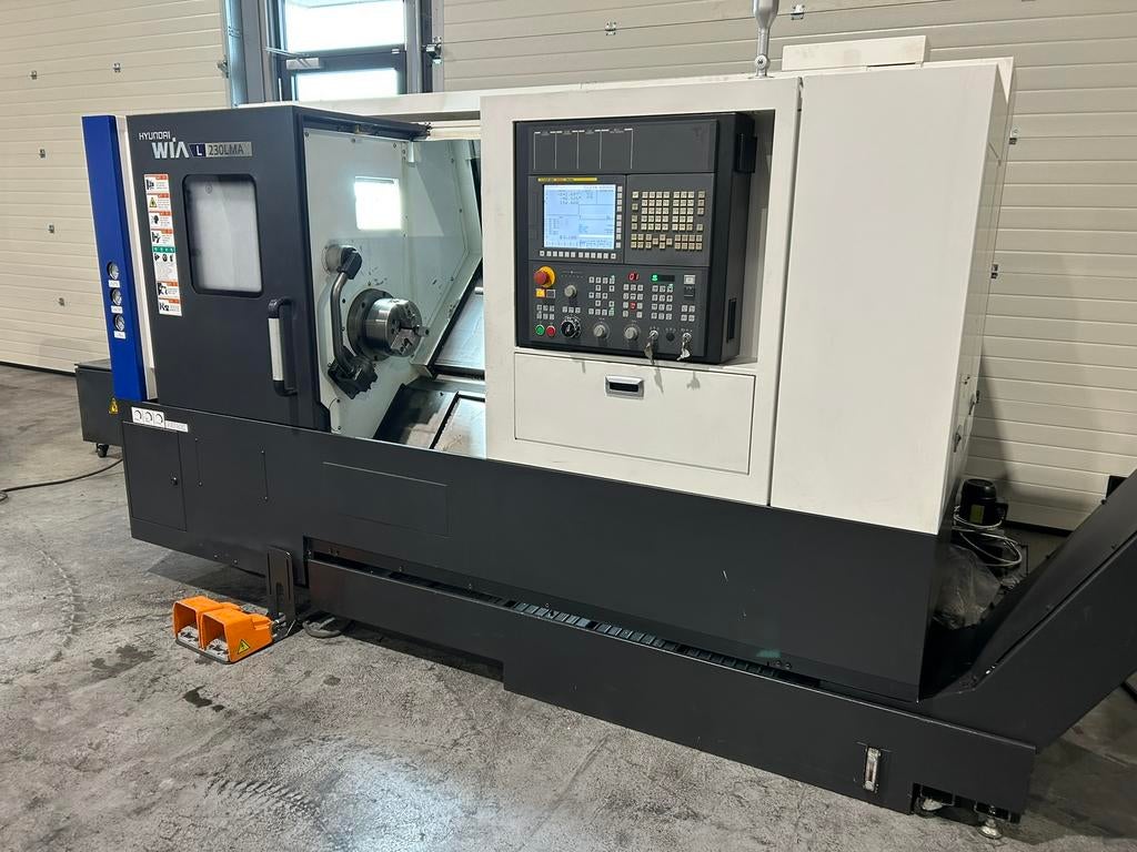 Hyundai WIA L230 LMA CNC Draaibank, Ophalen, 500 tot 1000 mm, Zo goed als nieuw, Metaaldraaibank