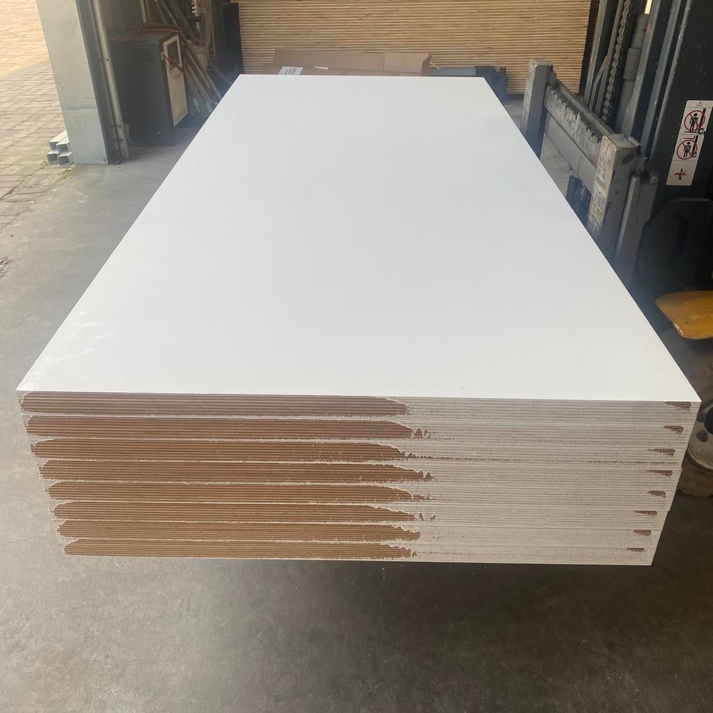 Okoume multiplex platen 40mm wit gegrond, 950x2150mm, Ophalen of Verzenden, Nieuw, Multiplex, 20 tot 50 mm