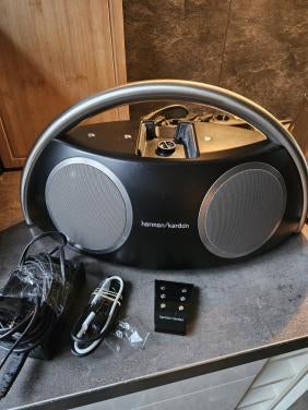 Prachtige werkende Harman Kardon Go & Play bluetooth speaker, Overige merken, Ophalen of Verzenden, Zo goed als nieuw, 60 tot 120 watt