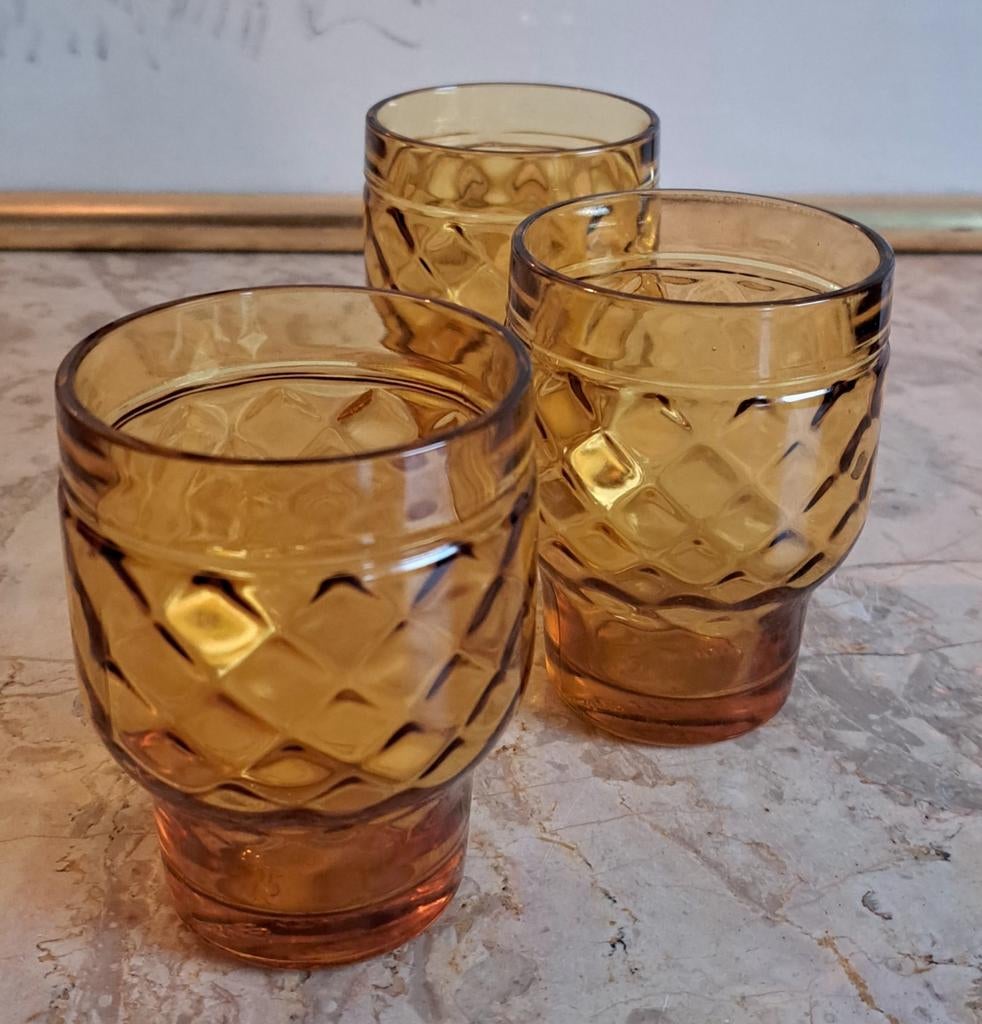 Vintage Pernod glazen Frans stapelbaar amberkleurig, Verzamelen, Glas en Borrelglaasjes, Ophalen of Verzenden, Zo goed als nieuw