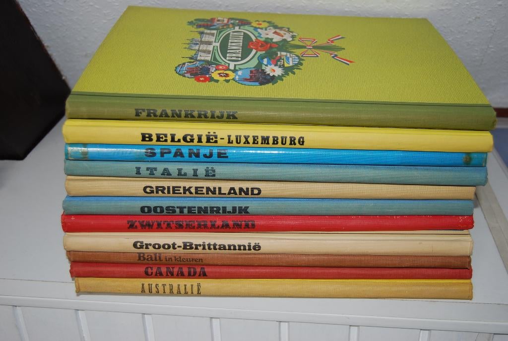 Landenboeken van Douwe Egberts 9 stuks, Ophalen of Verzenden, Gelezen, Europa