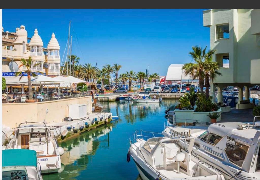 Te huur appartement Spanje/Costa del sol/strand/5 zwembaden,, Vakantie, 2 slaapkamers, Aan zee, Appartement, Costa del Sol