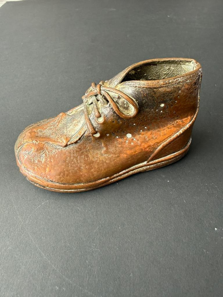 Vintage bronzen kinderschoentje, Antiek en Kunst, Antiek | Koper en Brons, Ophalen of Verzenden