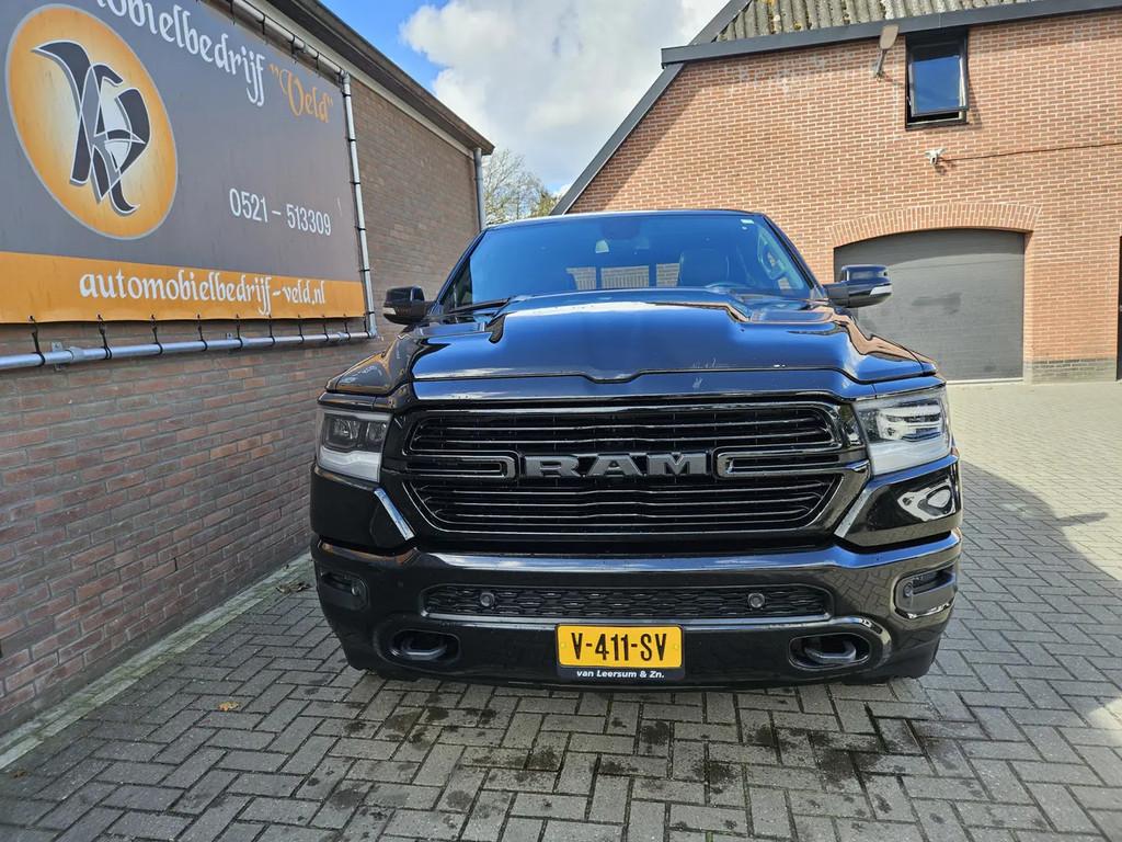 Dodge Ram 1500 5.7 V8 4x4 Crew Cab 5'7 Limited € 29.995,00, Auto's, Automaat, Gebruikt, 8 cilinders, 5654 cc
