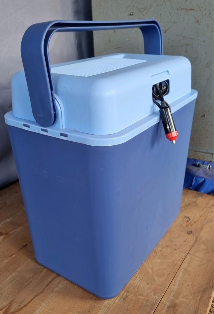 Tristar koelbox 24 liter met aansluiting aansteker auto, Ophalen of Verzenden, Zo goed als nieuw, Koelelement