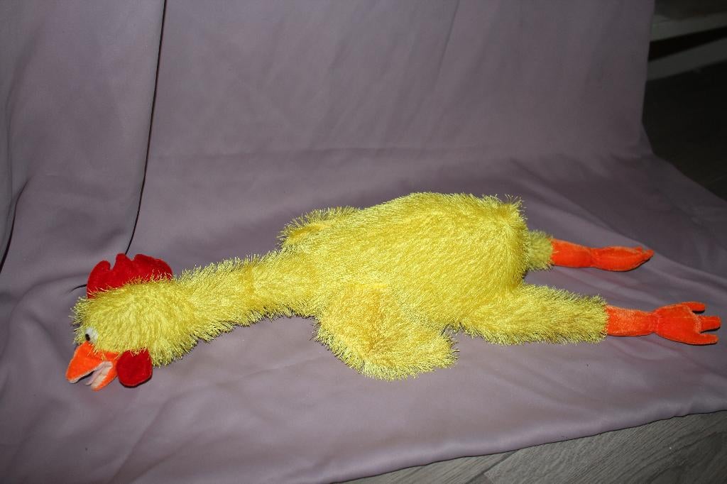 Pluche versie van rubberen kip Knuffel movie park Germany, Ophalen of Verzenden, Gebruikt, Overige typen