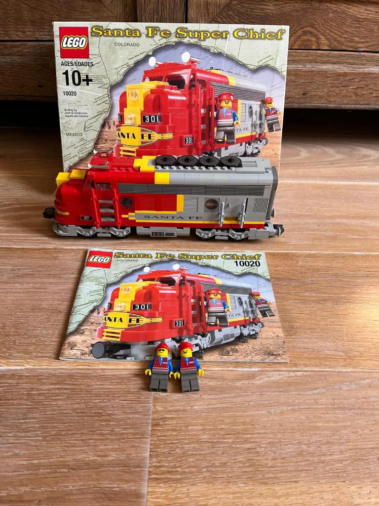 lego trein 10020 met doos en boekje, Kinderen en Baby's, Speelgoed | Duplo en Lego, Ophalen of Verzenden, Zo goed als nieuw, Complete set