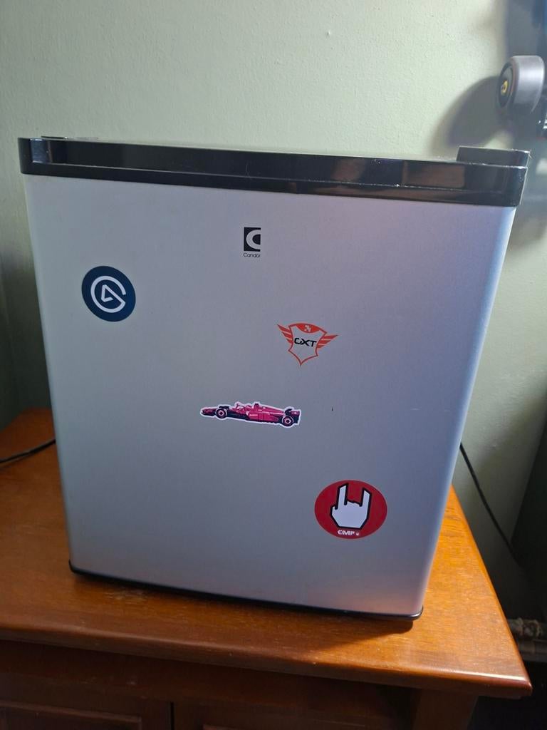 Compacte thermo-elektrische koelkast CR-40A, Witgoed en Apparatuur, Koelkasten en IJskasten, Ophalen, Minder dan 75 liter, Zonder vriesvak