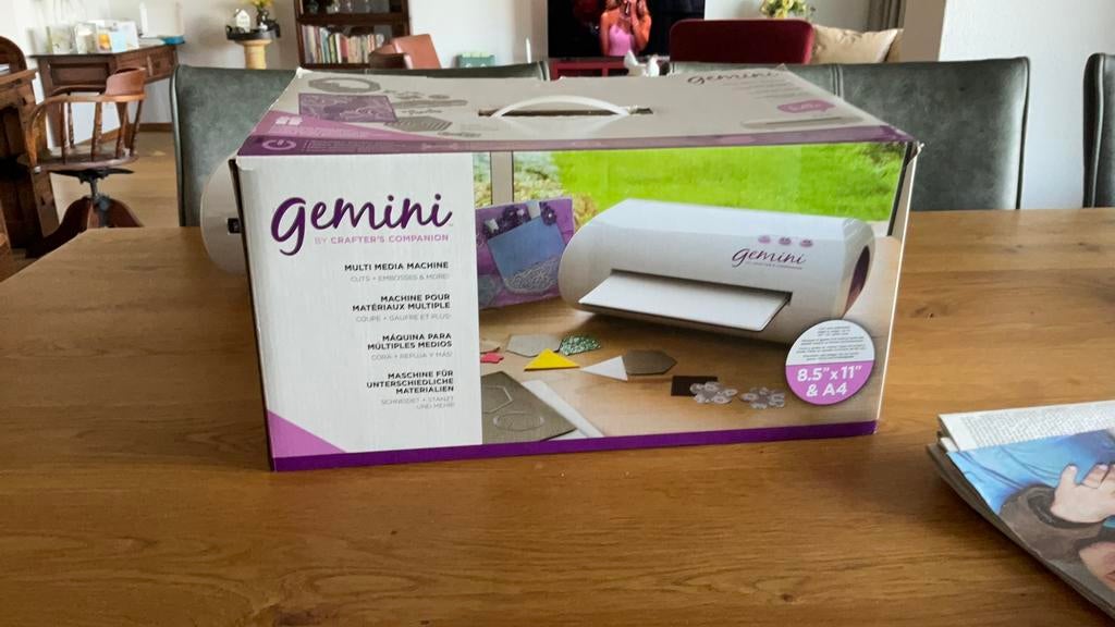 Gemini multi media machine cuts +embrosses &more, Ophalen of Verzenden, Zo goed als nieuw, Overige thema's
