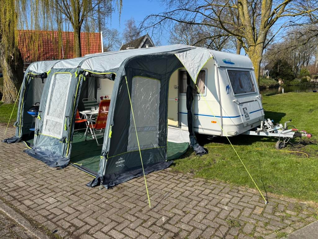 TE HUUR CARAVAN Knaus 495TF 4 pers compleet v.a €50,-per dag, Caravans en Kamperen