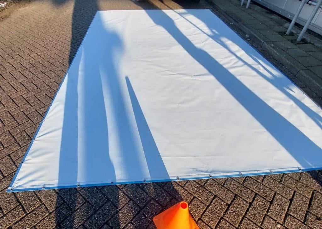 Afdekzeil / Bouw hek waterdicht 5 bij 3 stevige kwaliteit***, Doe-het-zelf en Verbouw, Overige Doe-het-zelf en Verbouw, Ophalen