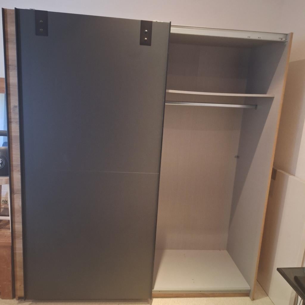 Kledingkast met schuifdeuren, Ophalen of Verzenden