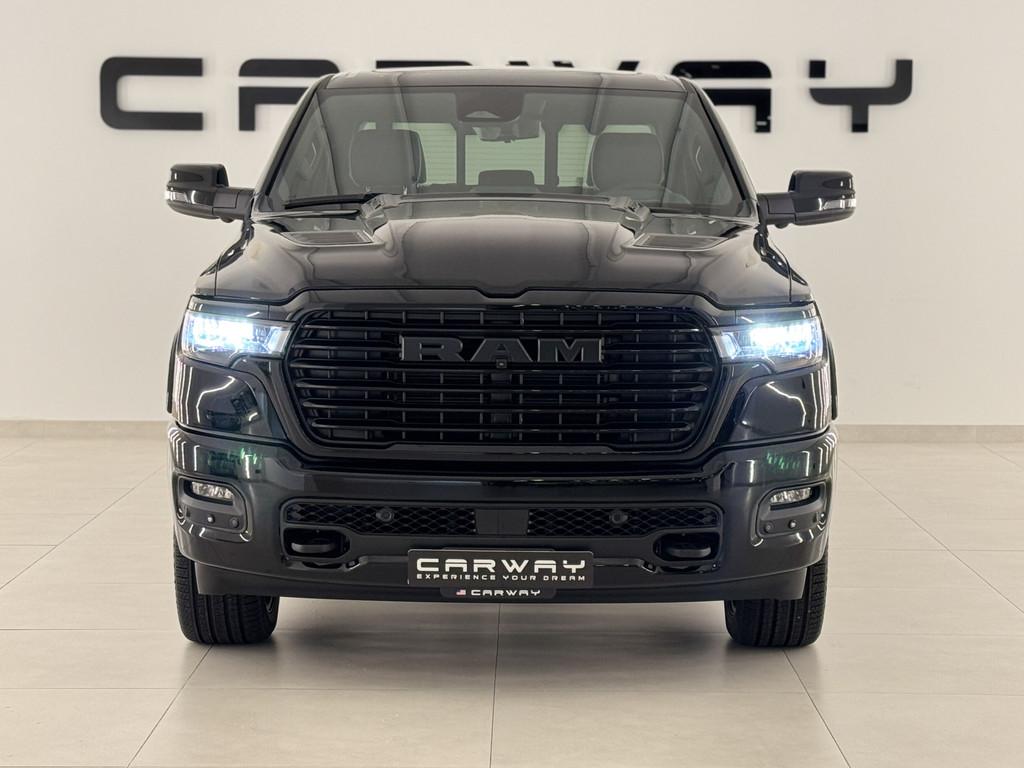Dodge Ram MY25 Laramie High Spec SST 3.0L TT 420pk pass.sche, Auto's, Automaat, Zwart, Bedrijf, Lichtsensor