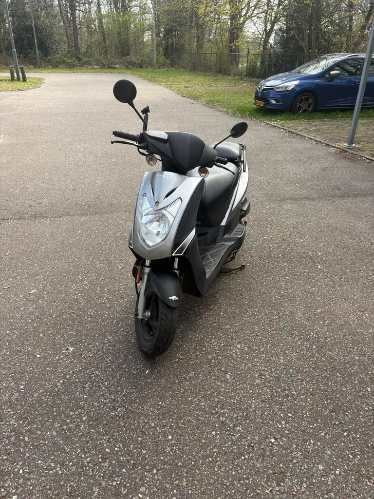 Kymko agility 50cc 10’’, Ophalen, Benzine, Agility