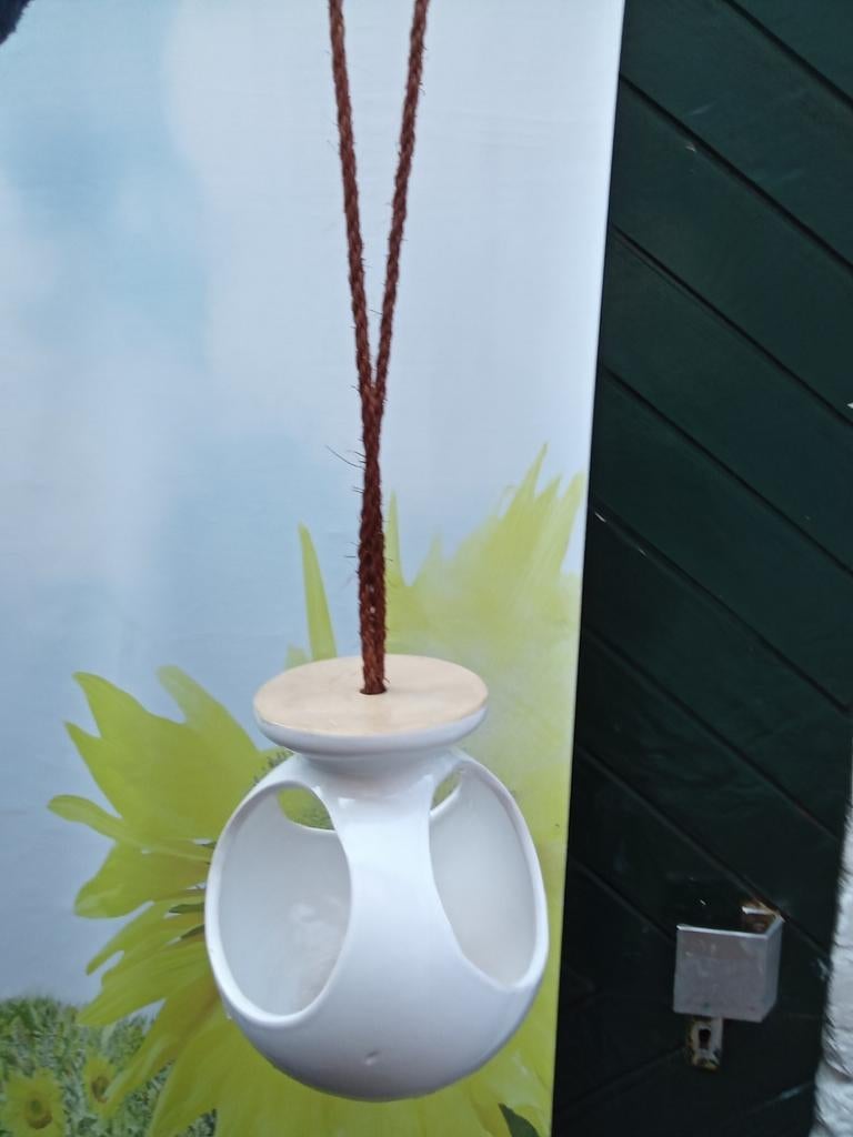 Plantenhanger van porselein, Ophalen of Verzenden, Gebruikt