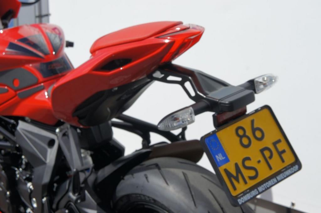 MV AGUSTA F3 800 ROSSO (bj 2023), Motorrijbewijs A, Bedrijf, Super Sport, Meer dan 35 kW
